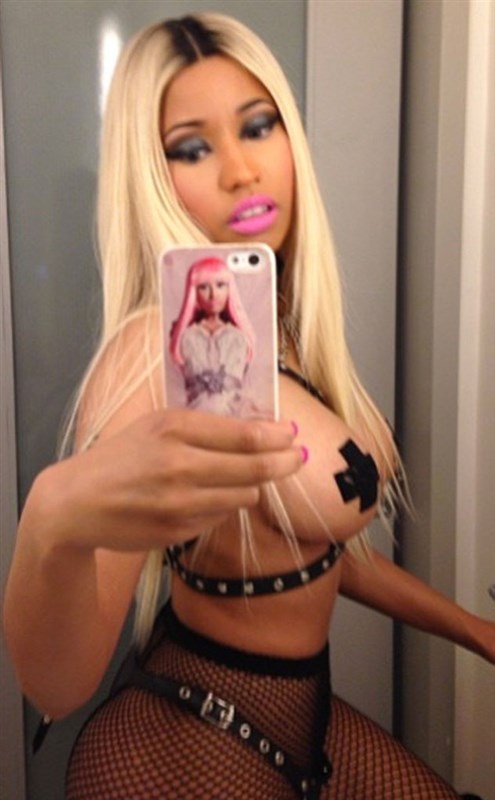 Celebrity Selfies